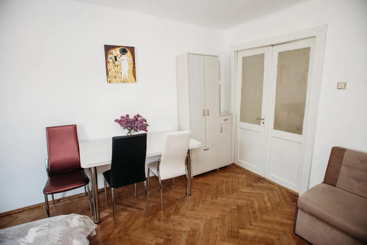 Апартаменти Для Великої Компанї В Центрі Міста Lviv